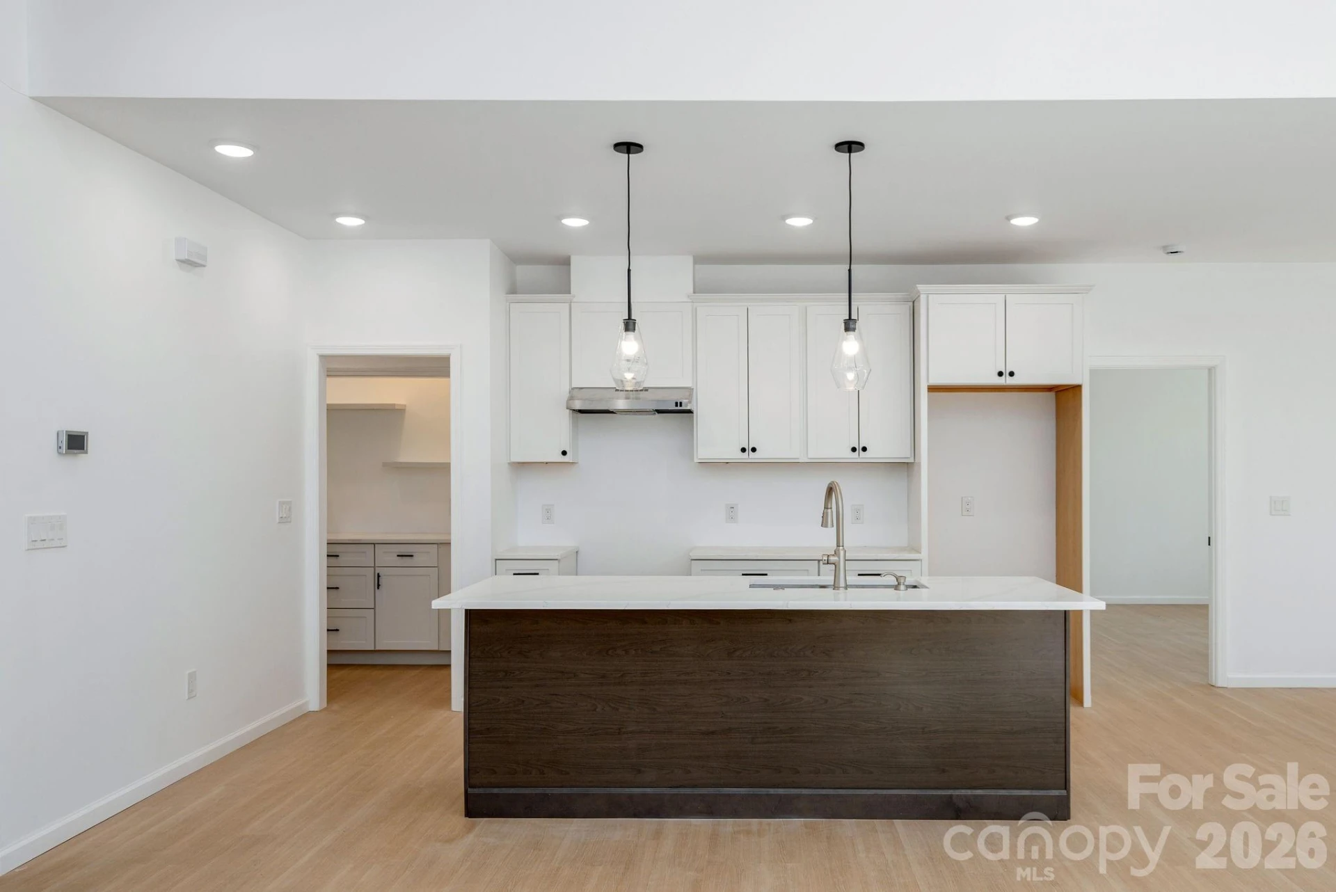 654 Hollybrook Drive - Photo 37