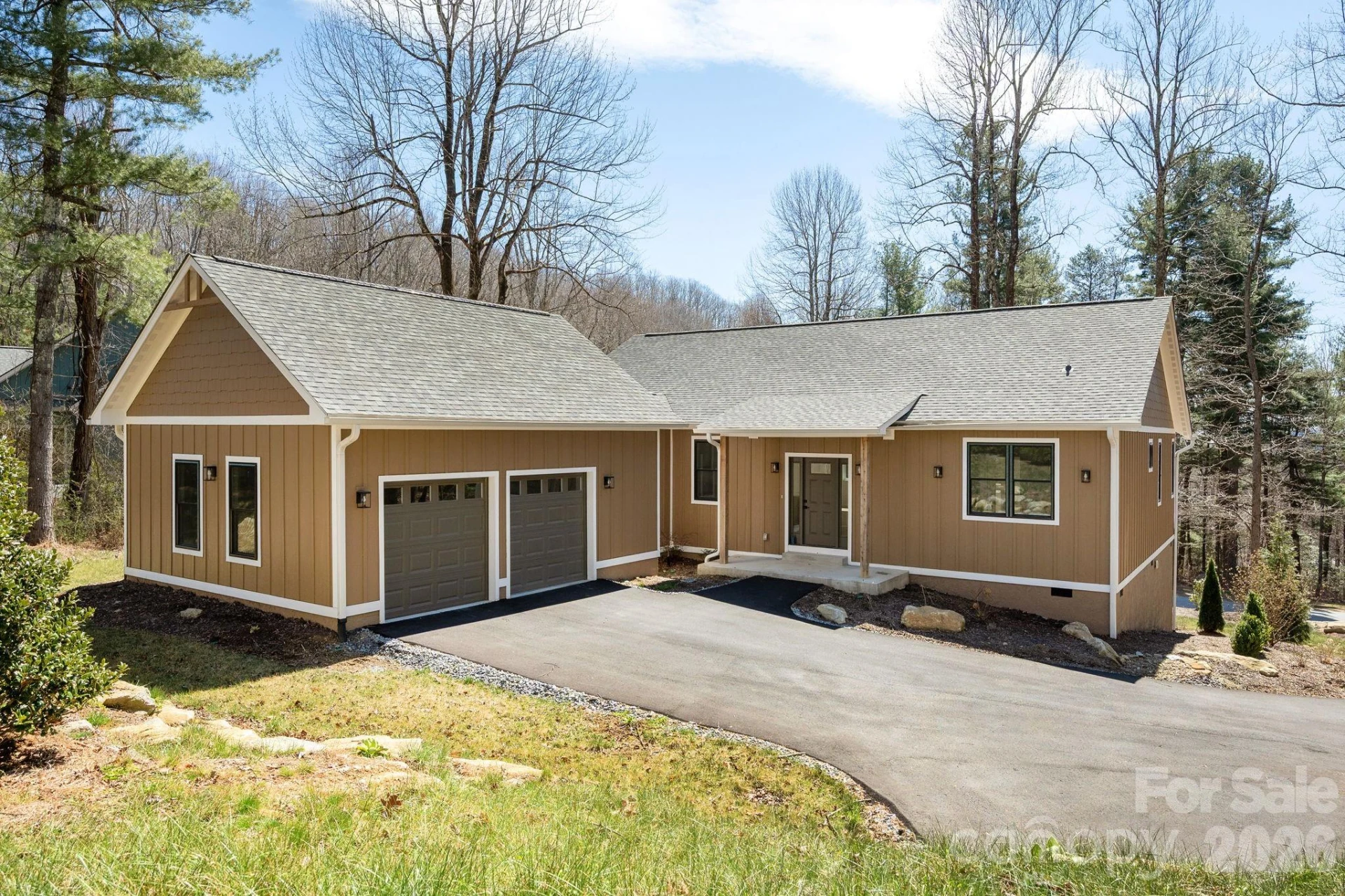 654 Hollybrook Drive - Photo 5