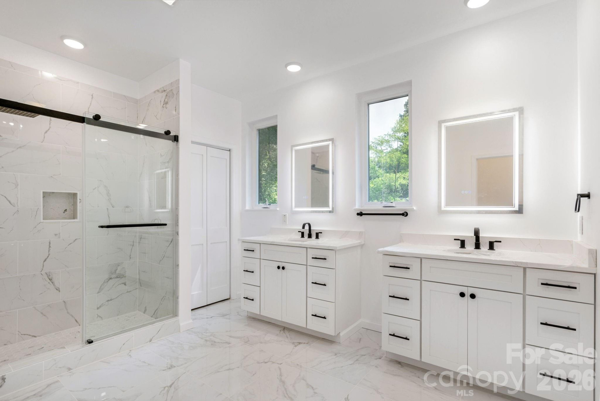 654 Hollybrook Drive - Photo 28