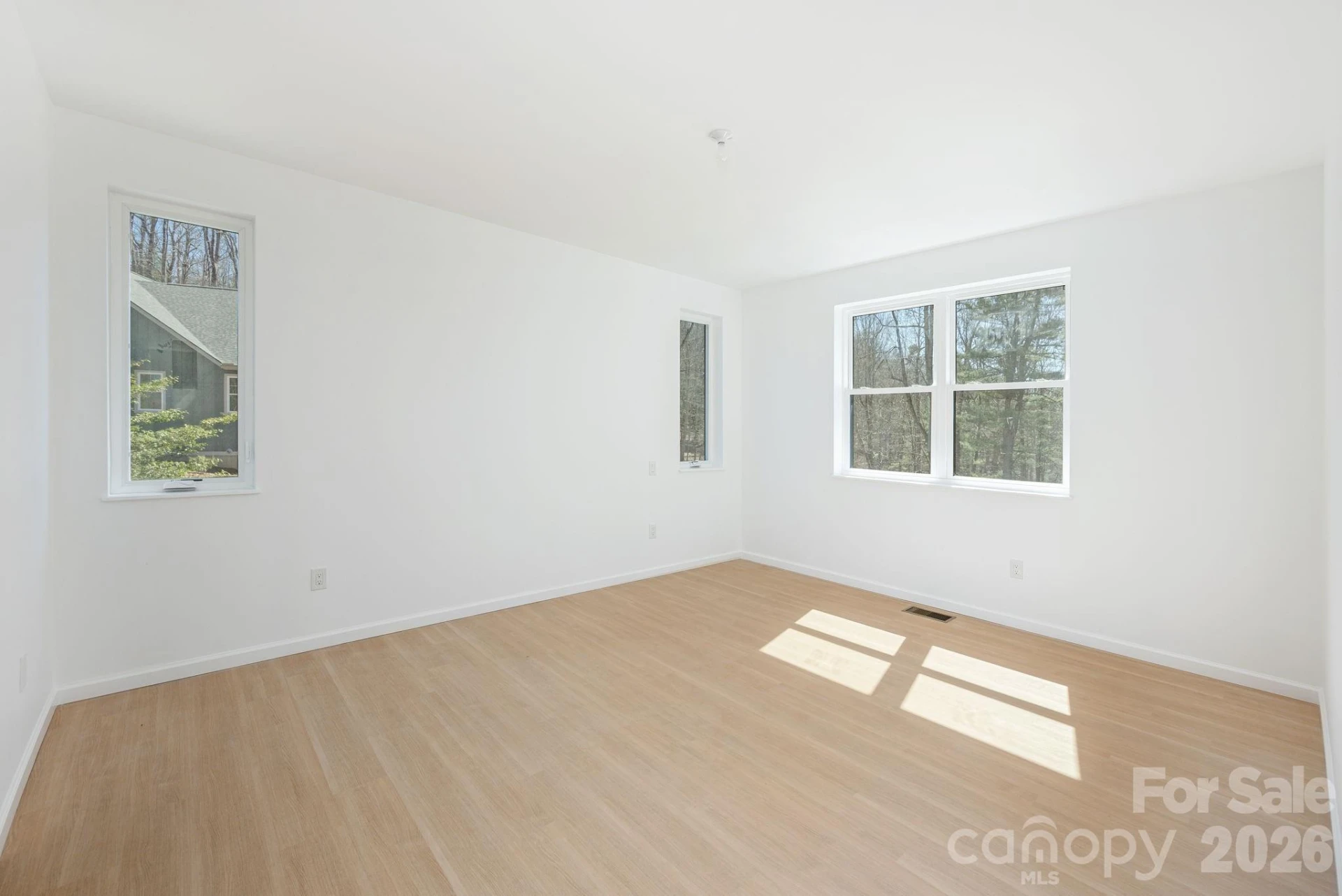 654 Hollybrook Drive - Photo 53