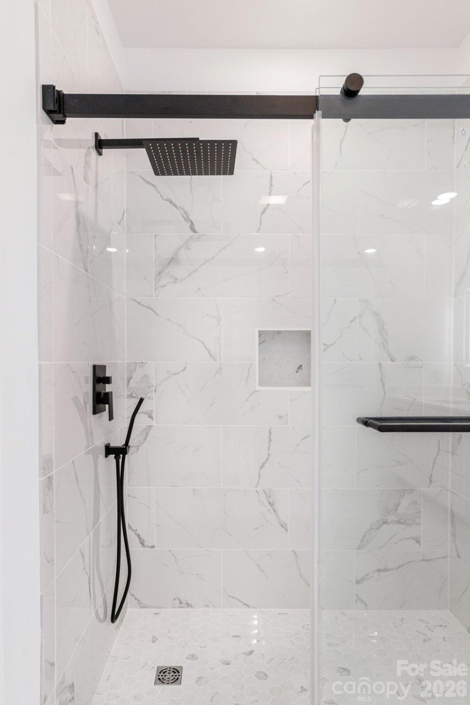 654 Hollybrook Drive - Photo 30