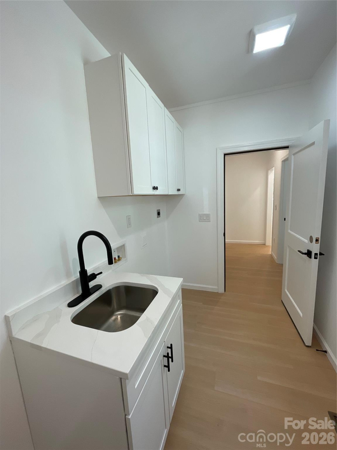 654 Hollybrook Drive - Photo 34