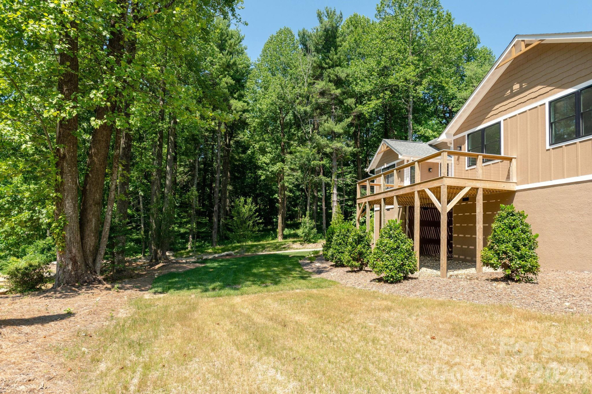 654 Hollybrook Drive - Photo 37