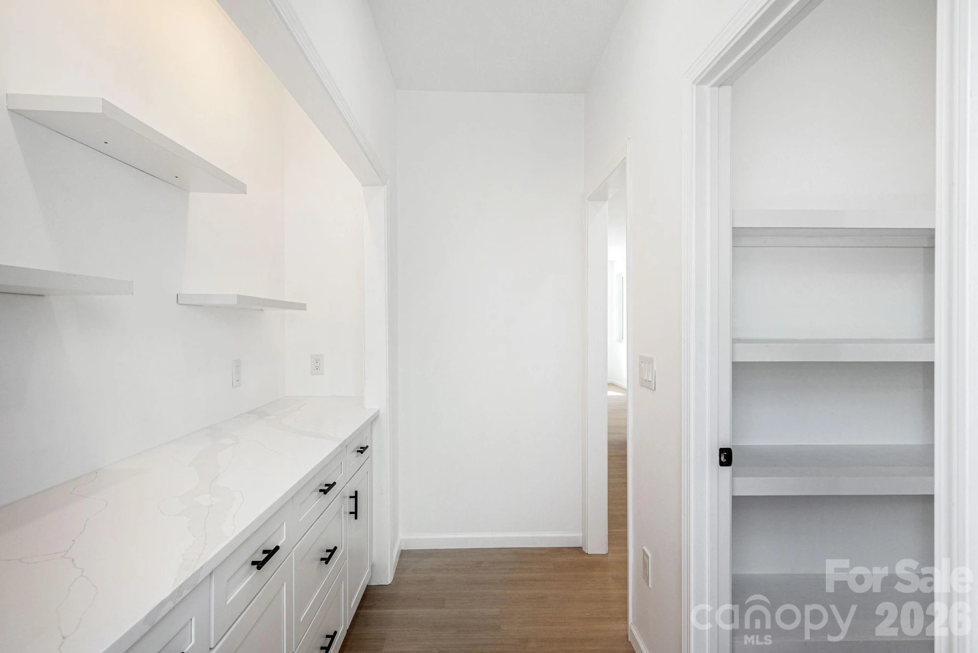 654 Hollybrook Drive - Photo 71