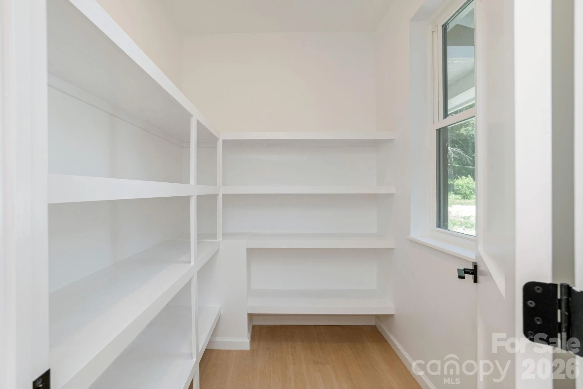 654 Hollybrook Drive - Photo 73