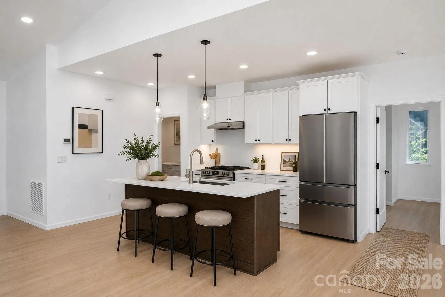 654 Hollybrook Drive - Photo 6