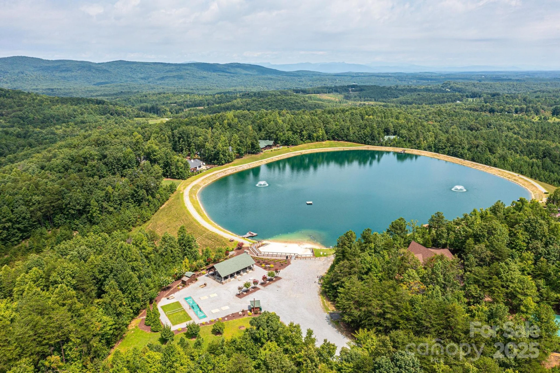 478 Lakeside Trail
