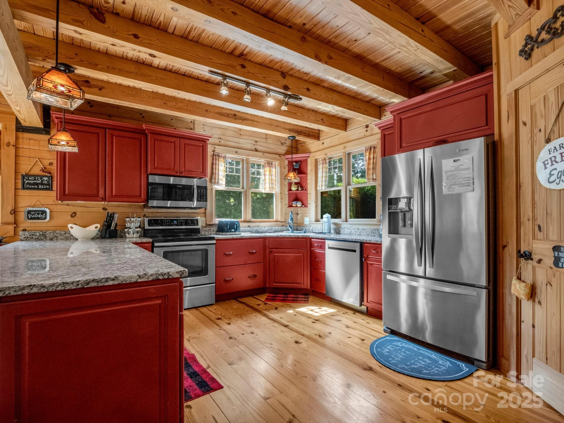 219 Highland Heights - Photo 14