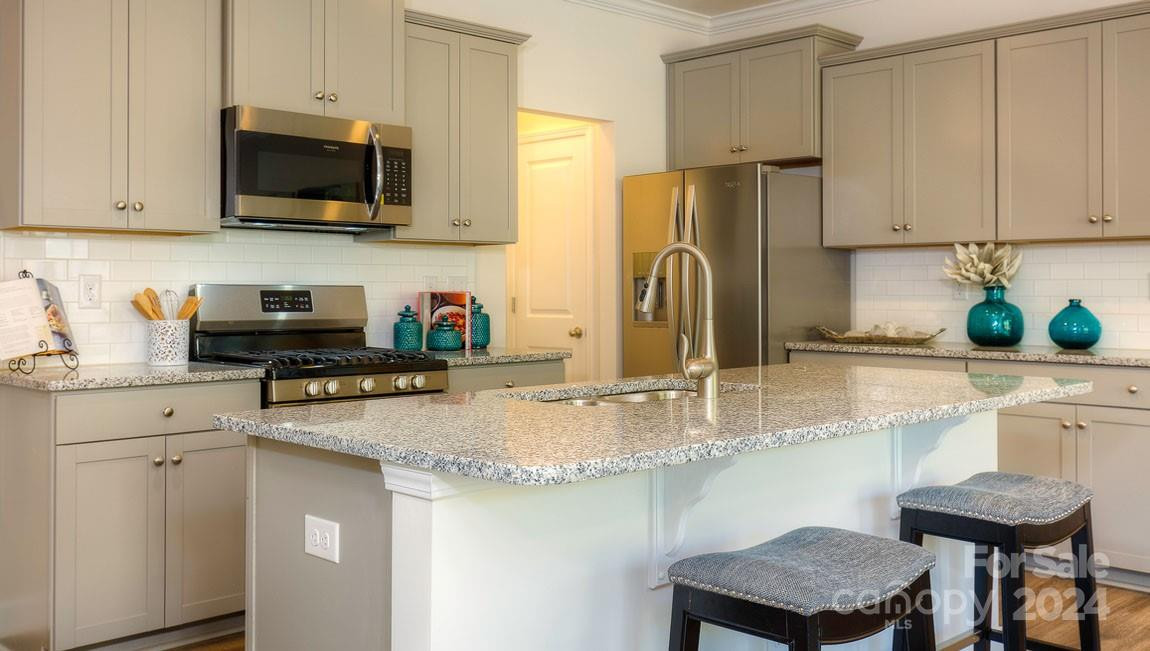 300 Creekview Road - Photo 13