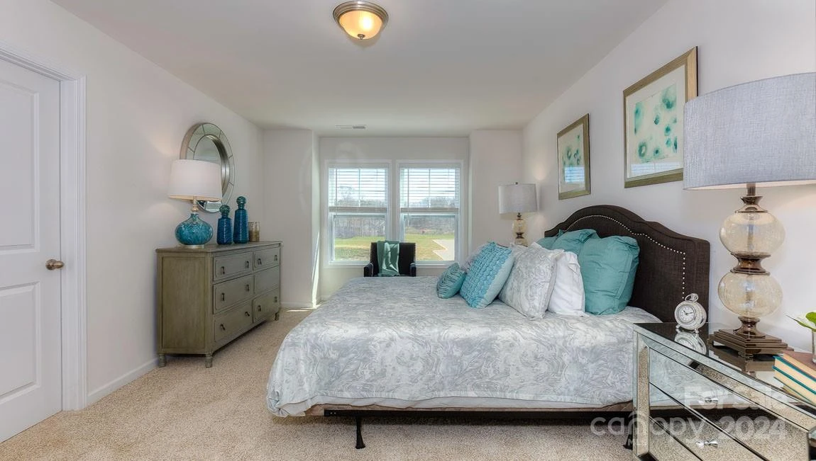 300 Creekview Road - Photo 16