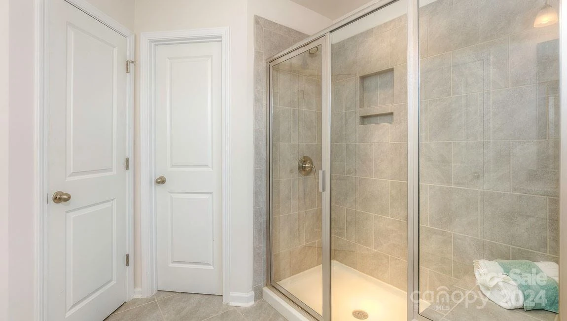 300 Creekview Road - Photo 21