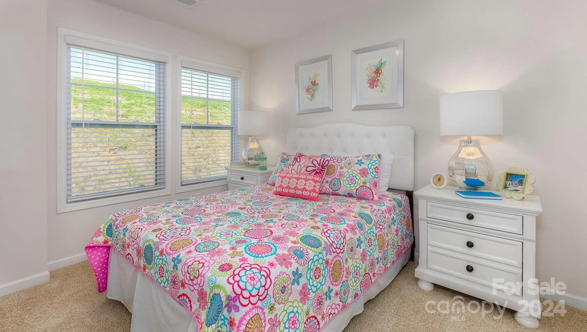 300 Creekview Road - Photo 22