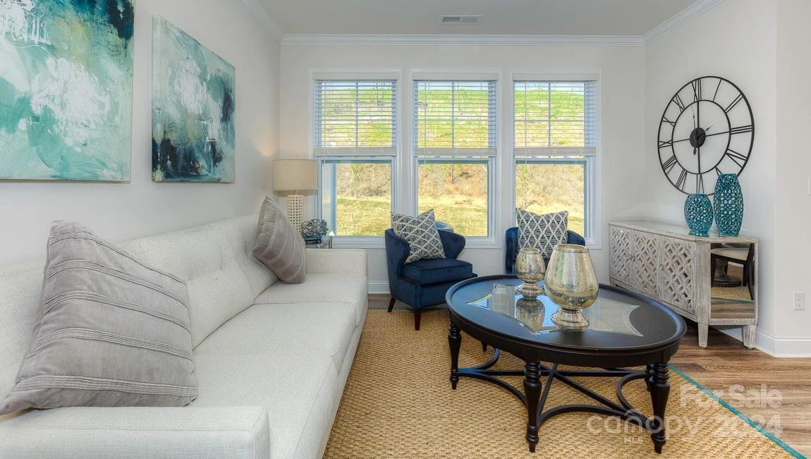 300 Creekview Road - Photo 8