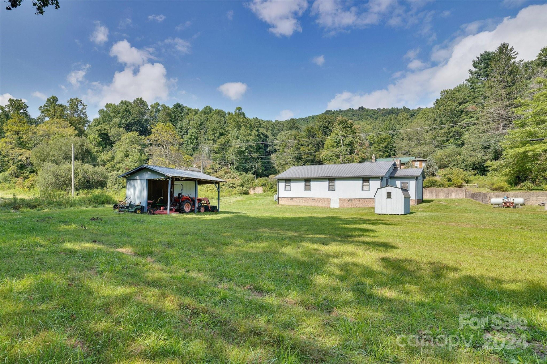 5407 Gerton Highway - Photo 2