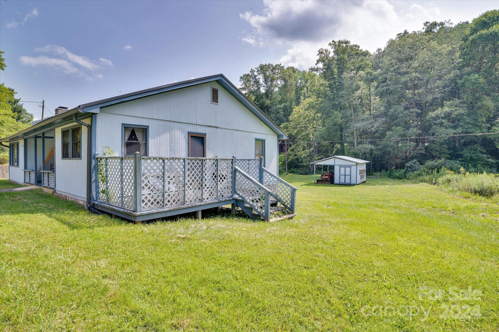 5407 Gerton Highway - Photo 3