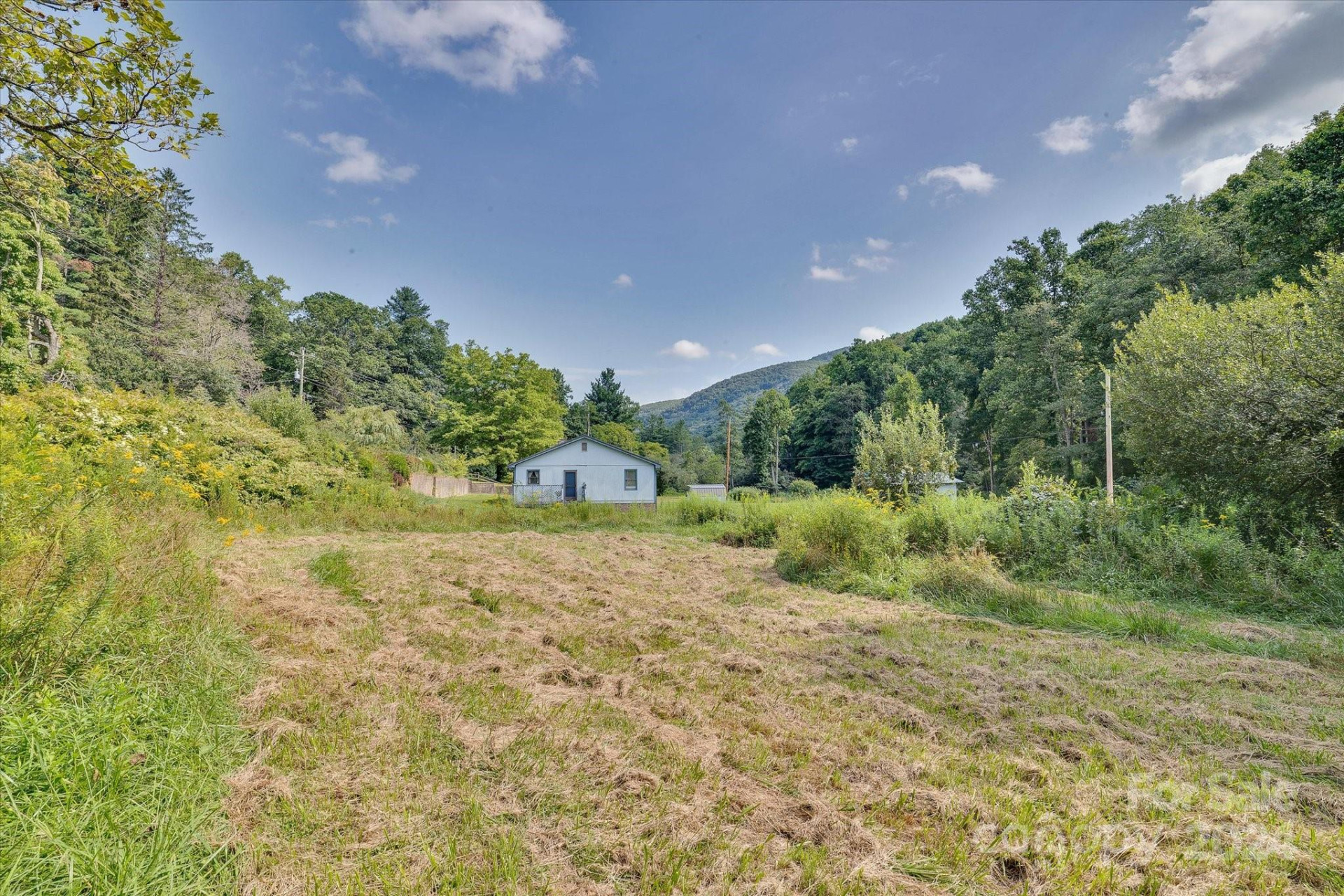 5407 Gerton Highway - Photo 33