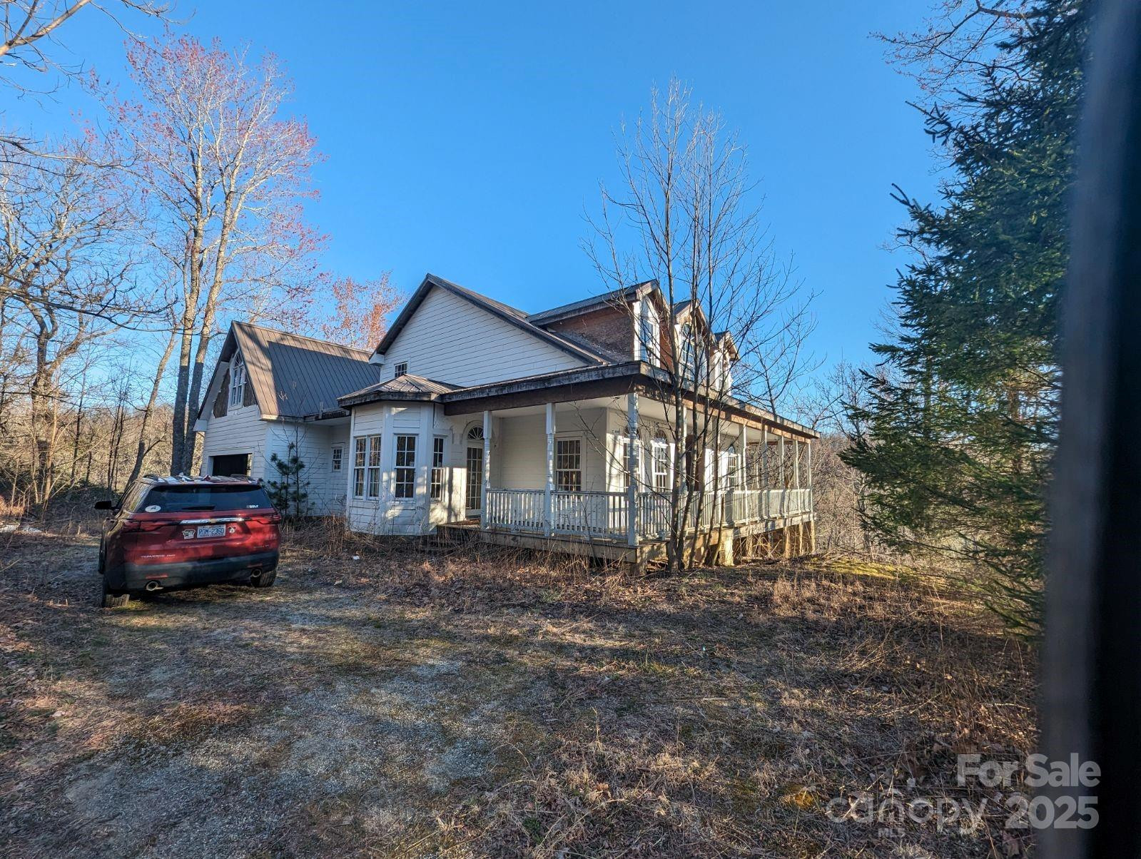 1605 Golden Road