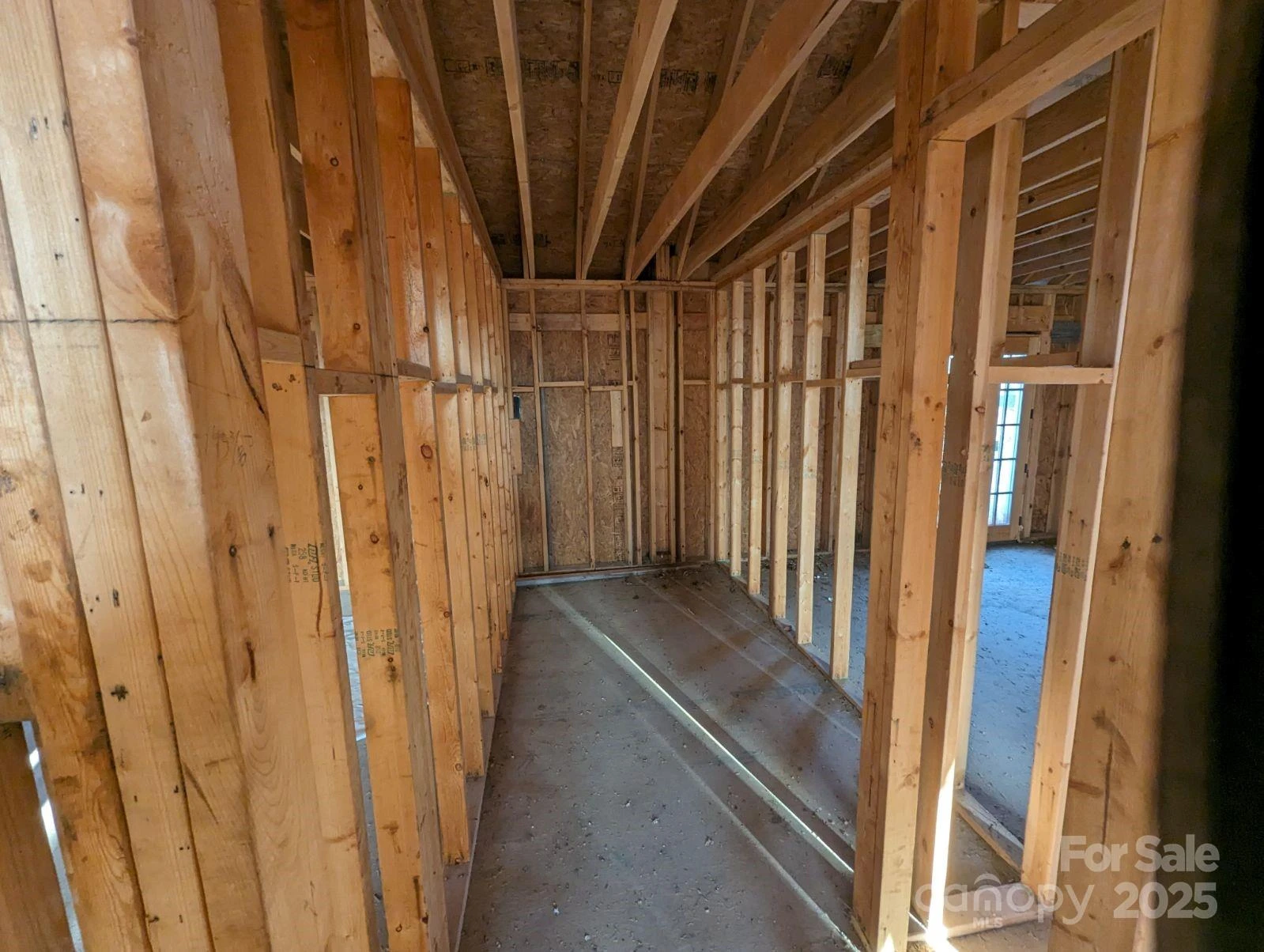 1605 Golden Road - Photo 18