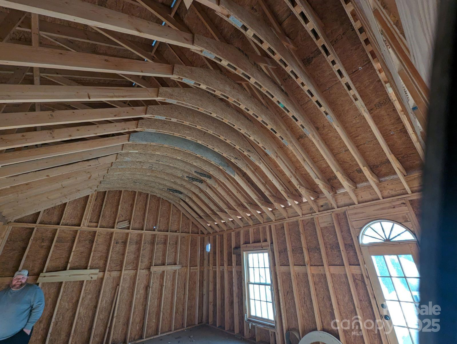 1605 Golden Road - Photo 4