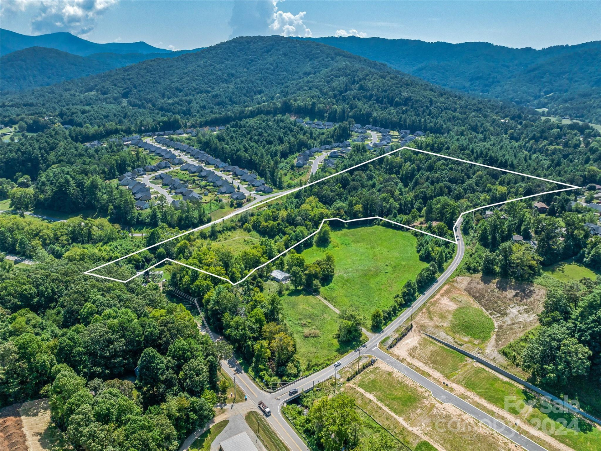 28 Pleasant Grove Road - Photo 3