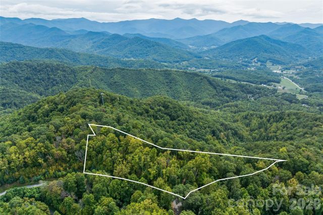 1380 Seven Glens Drive