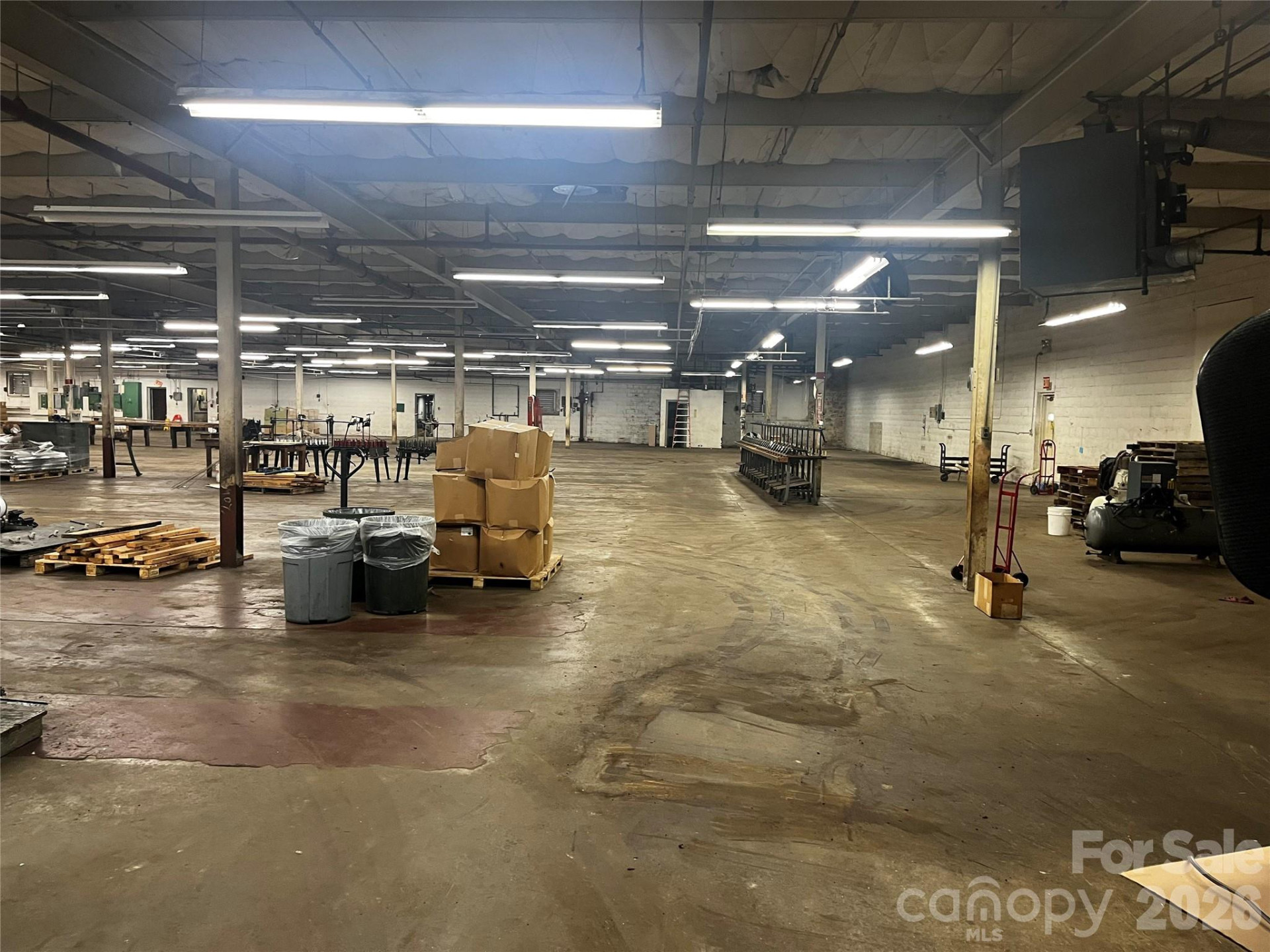 1495 North Main Street - Photo 11