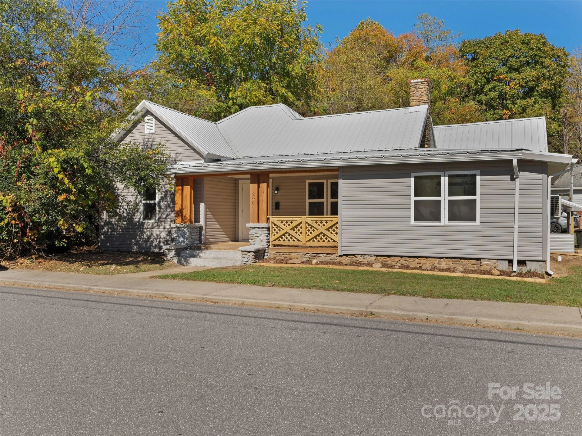290 Killian Street
