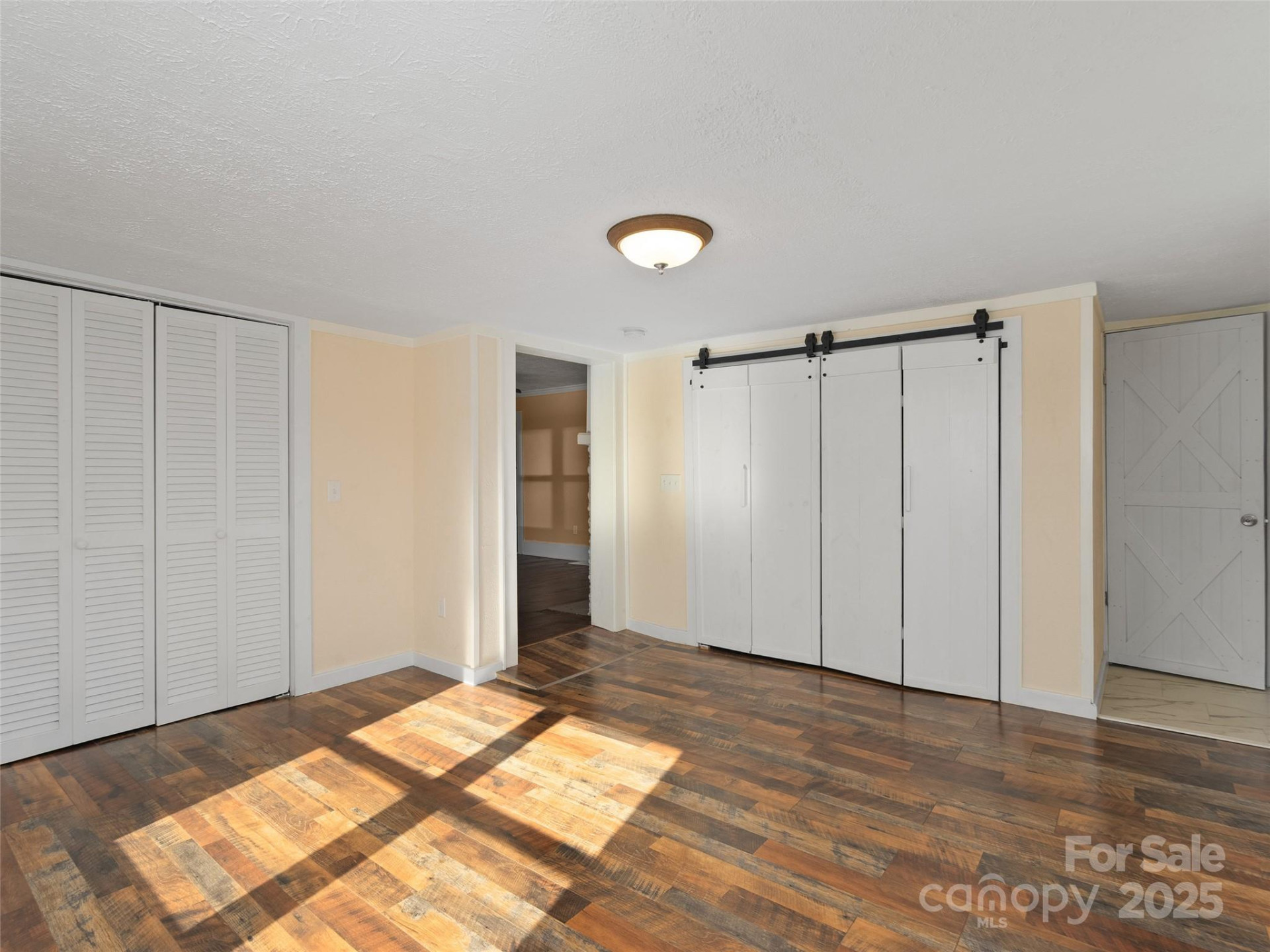 290 Killian Street - Photo 12