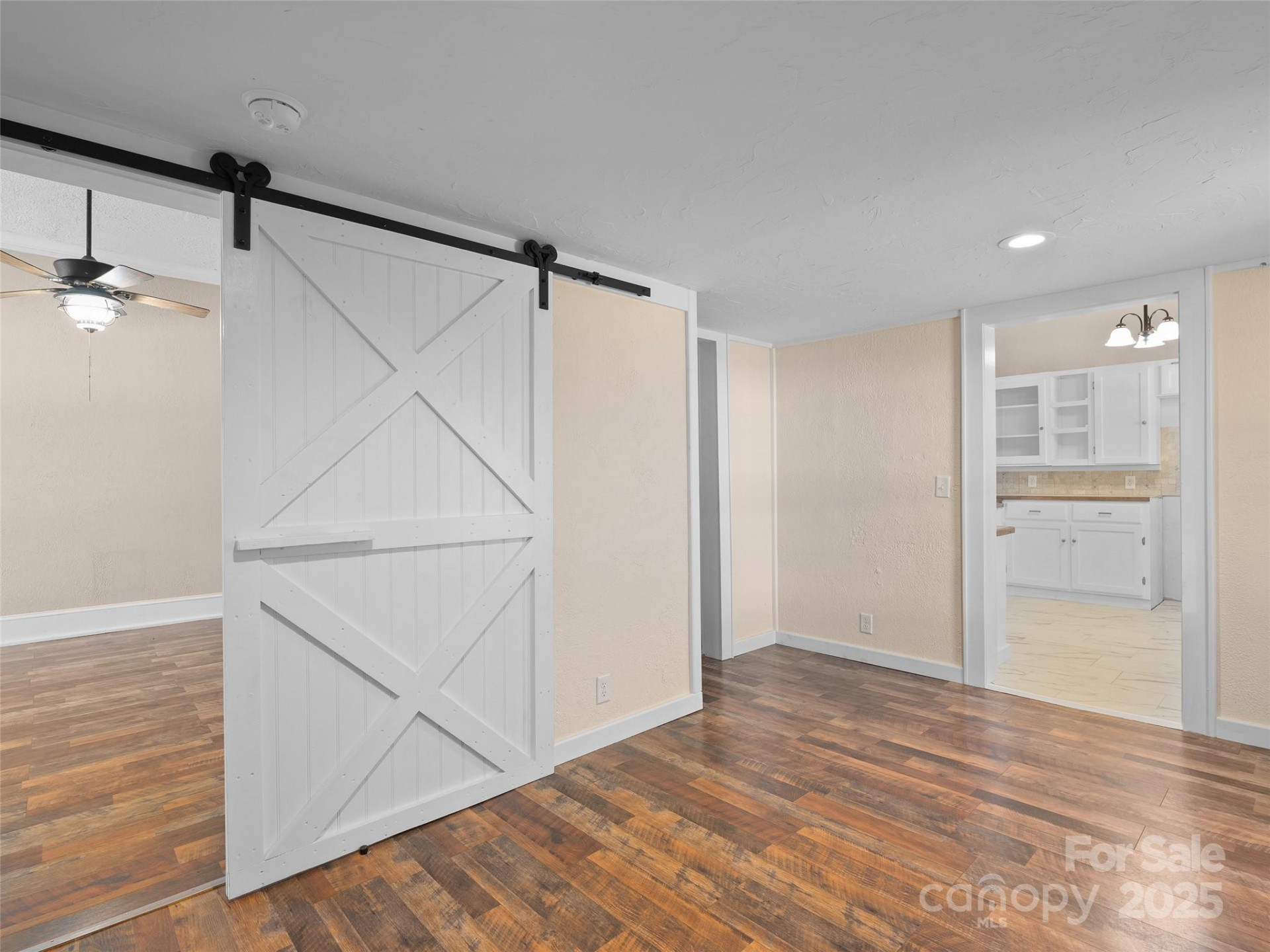 290 Killian Street - Photo 19