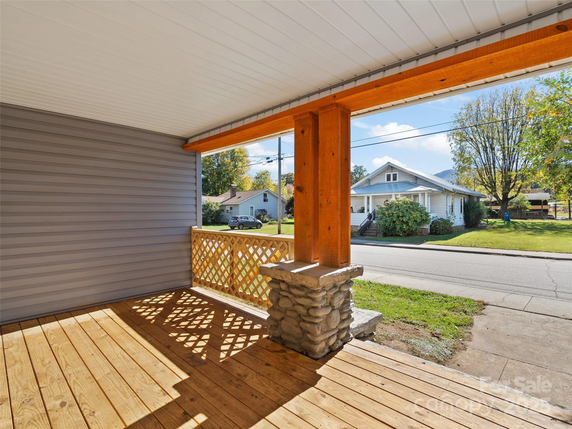 290 Killian Street - Photo 3