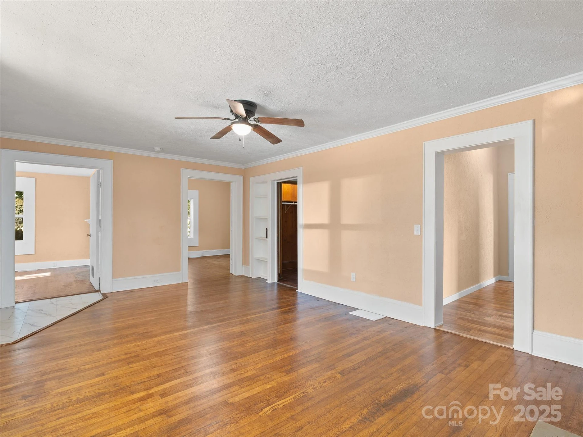 290 Killian Street - Photo 6