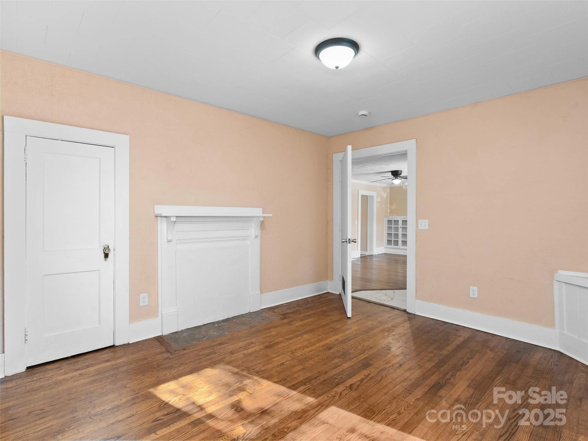 290 Killian Street - Photo 7