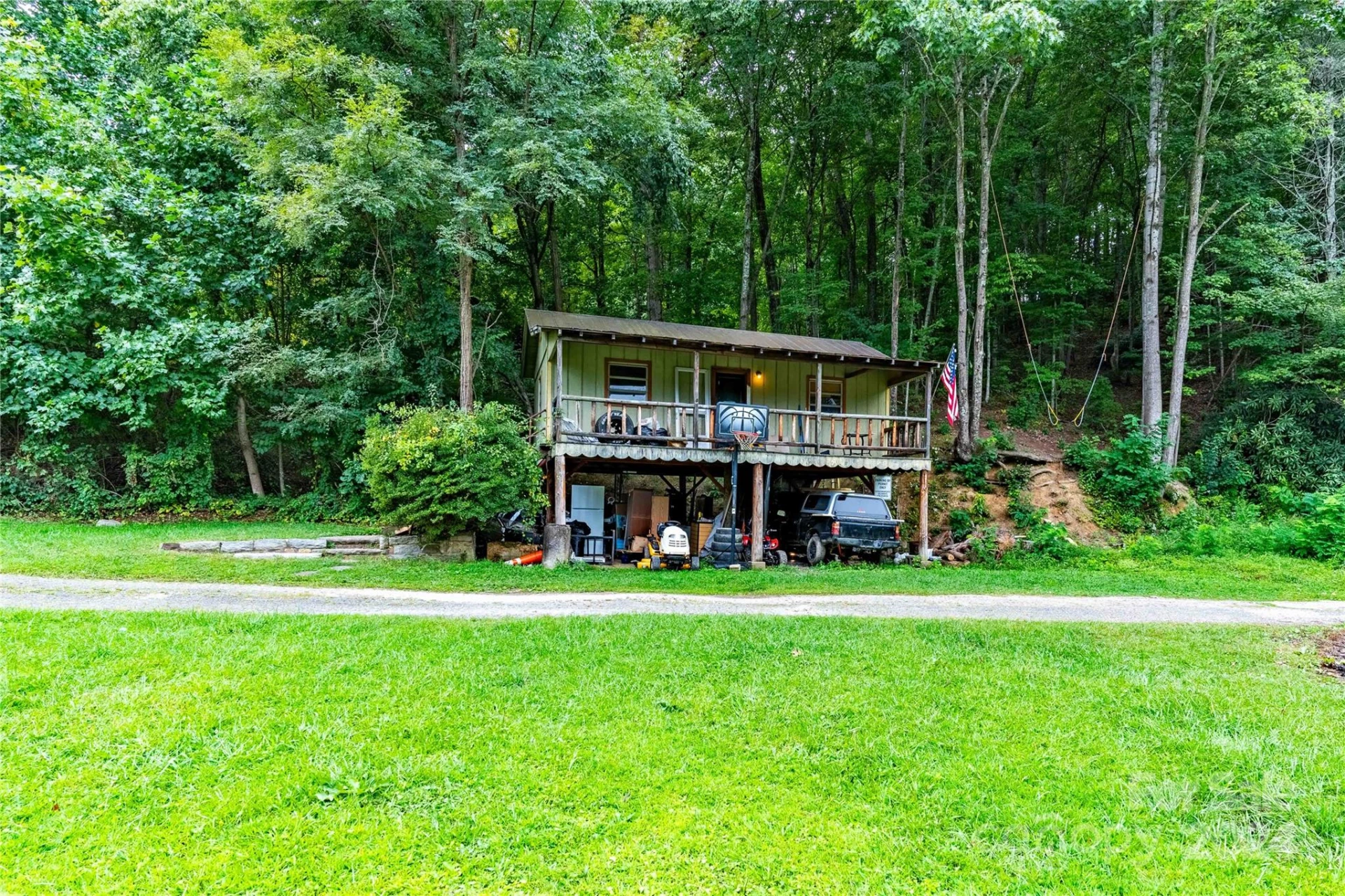 603 Halsbury Avenue - Photo 6