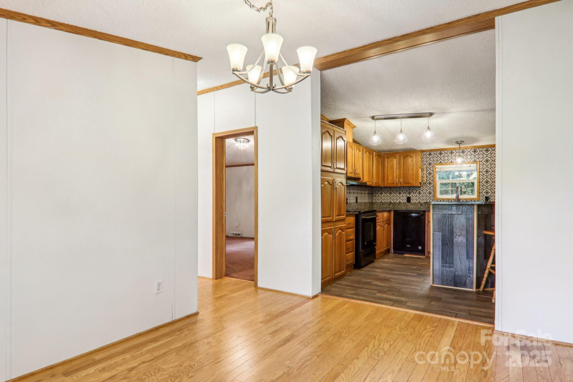 18 Spencer Road - Photo 13
