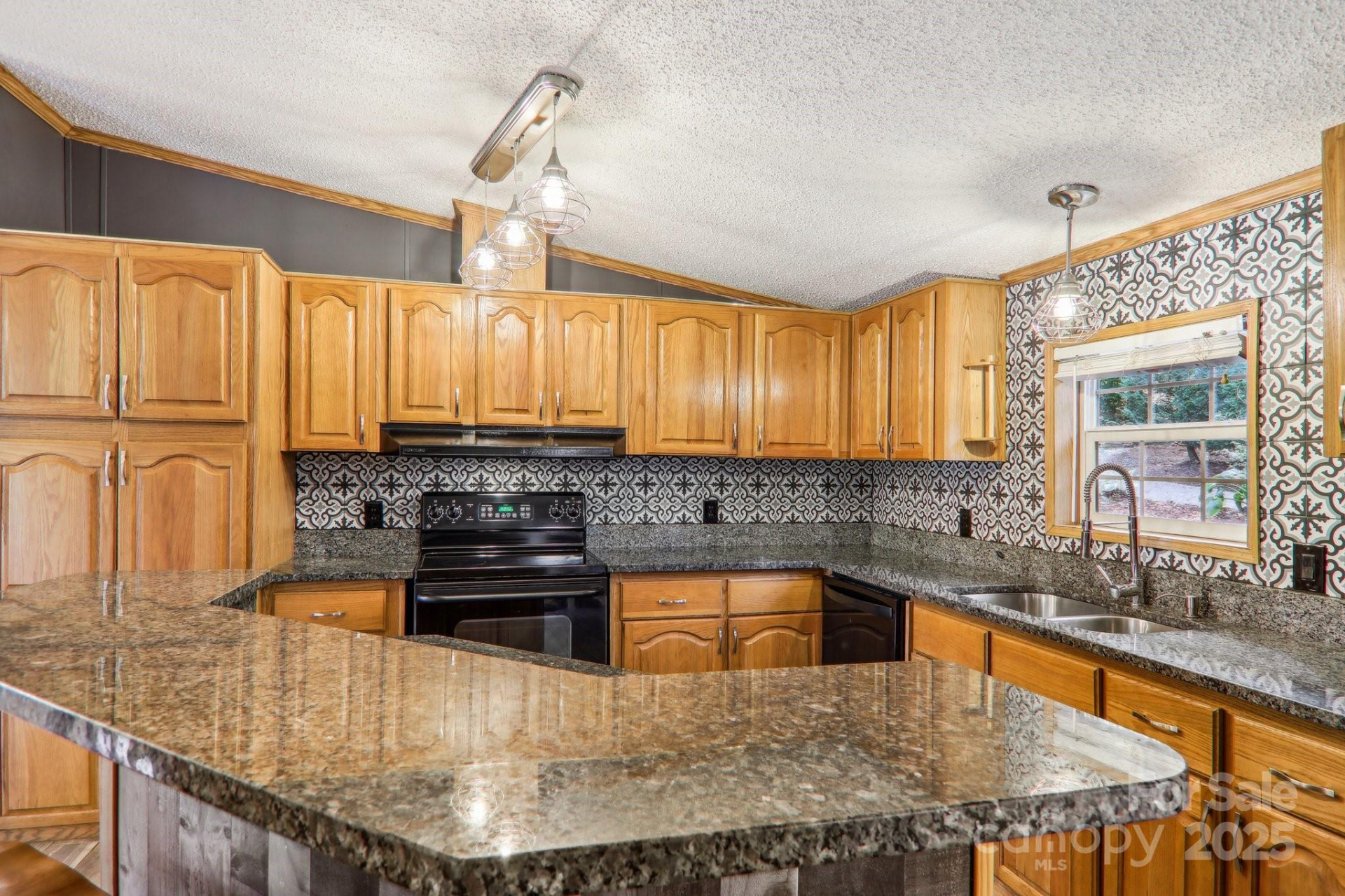 18 Spencer Road - Photo 17