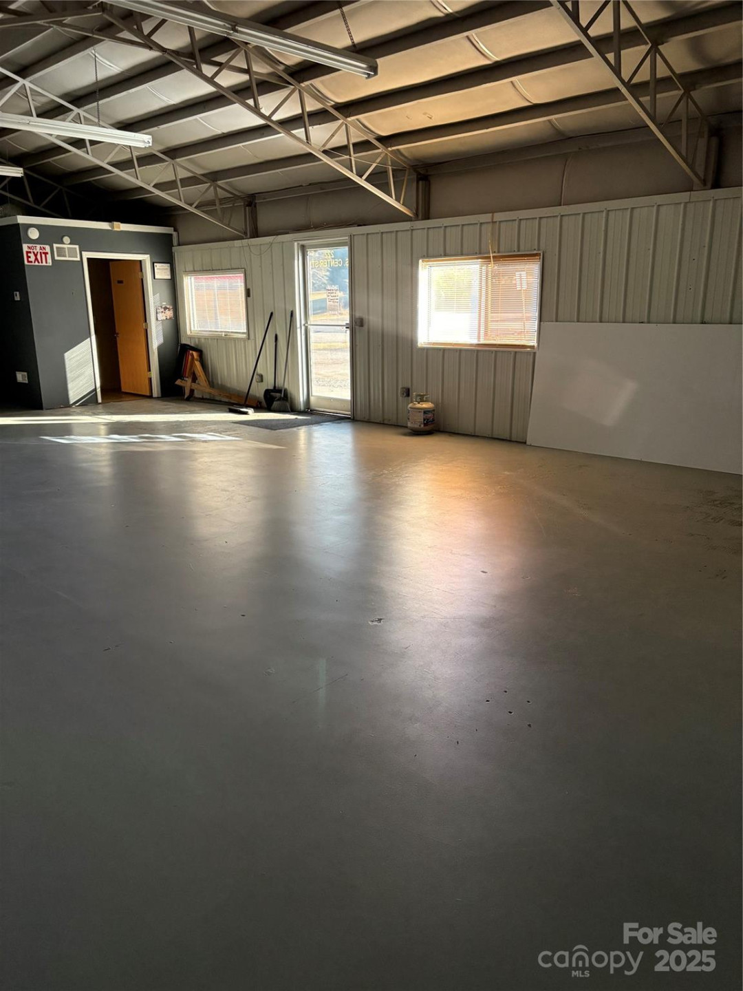 222 Center Street - Photo 15