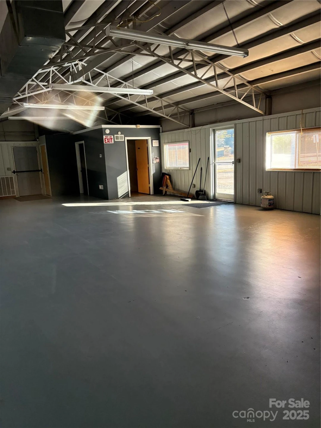 222 Center Street - Photo 16