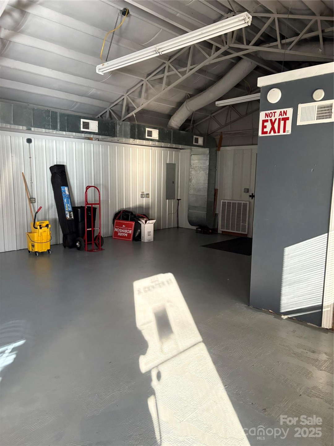 222 Center Street - Photo 18
