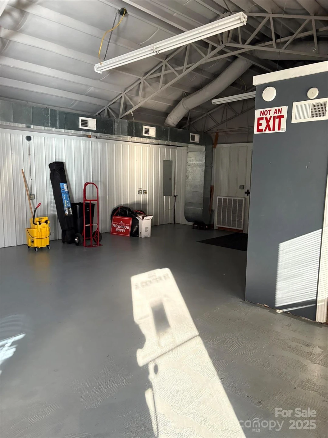 222 Center Street - Photo 18