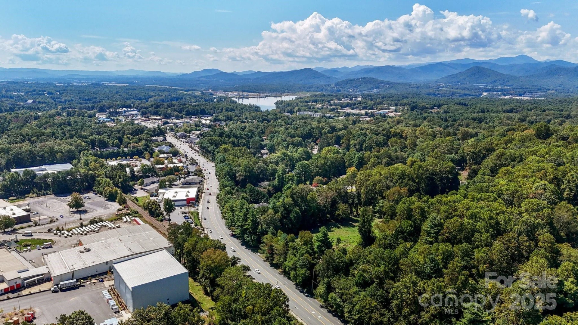 1945 Hendersonville Road - Photo 14