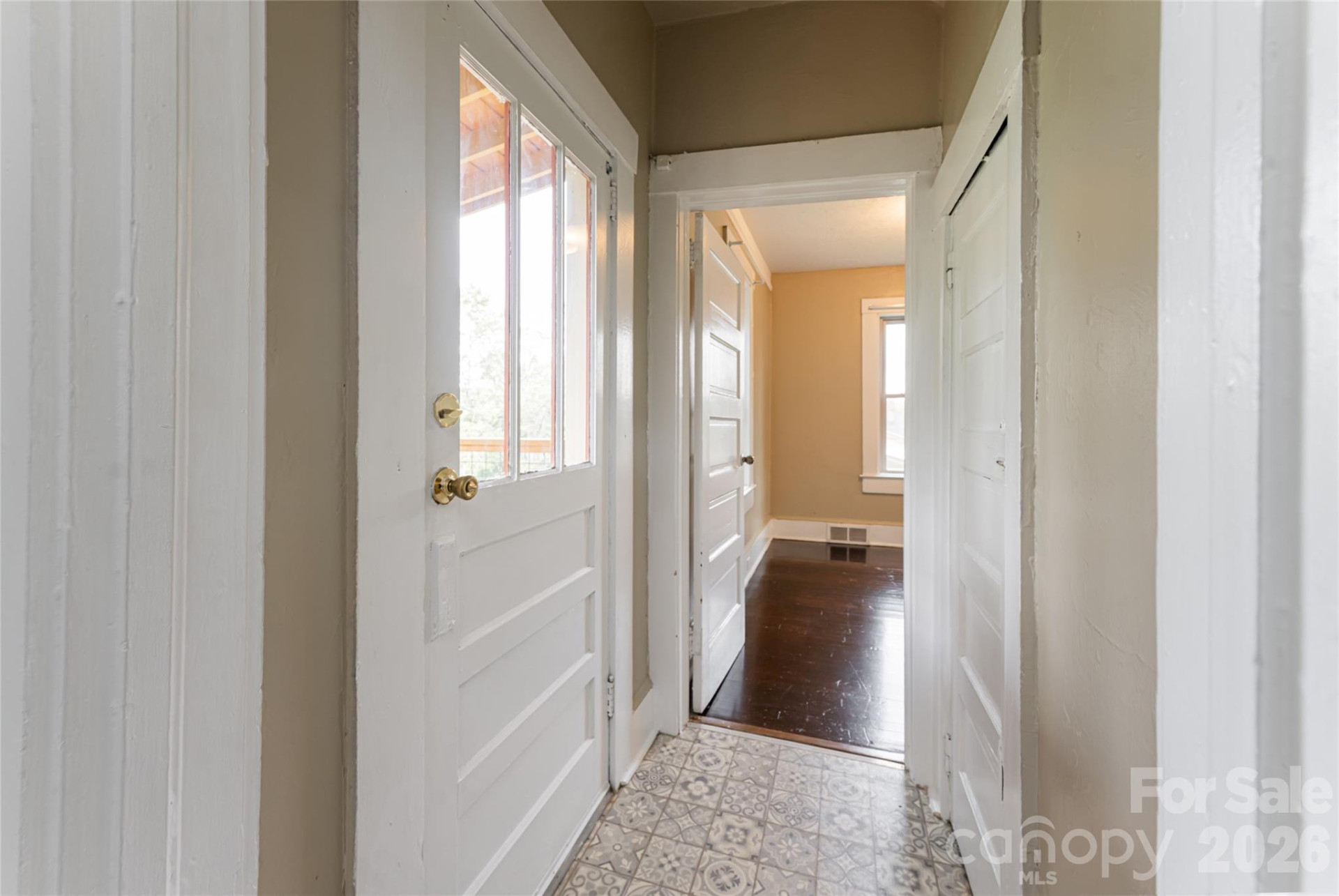 22 Pine Grove Avenue - Photo 10