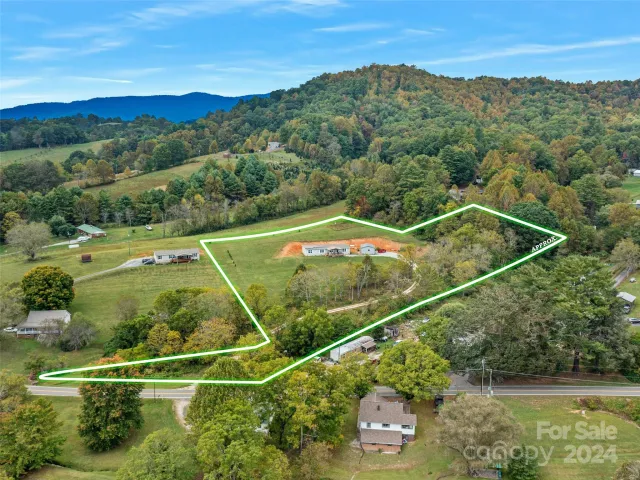 3734 Snow Creek Road