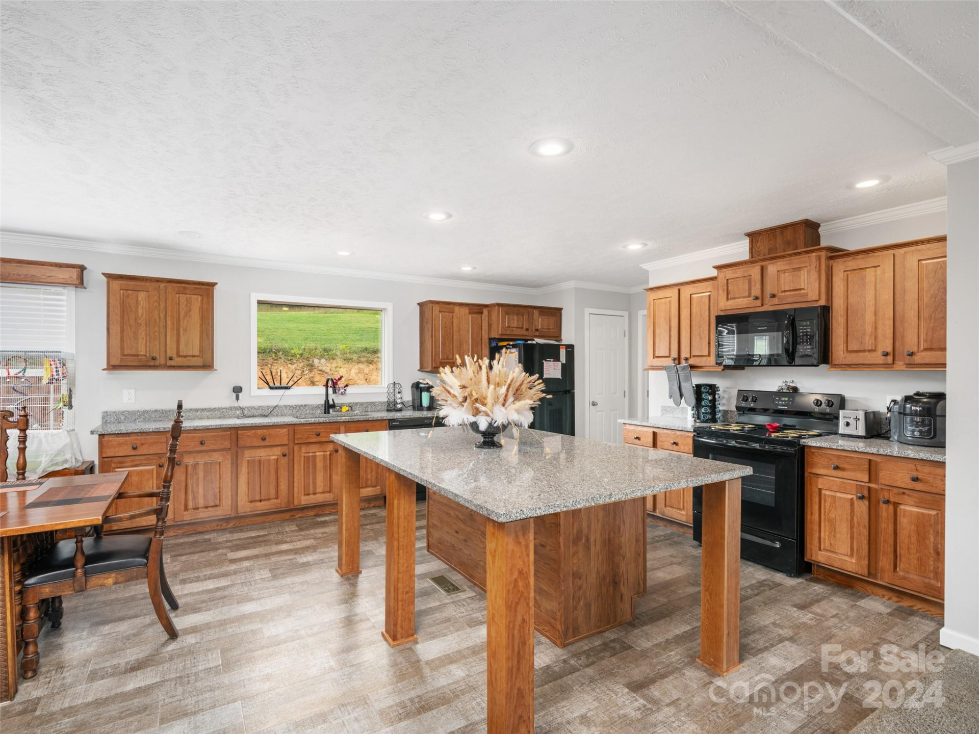 3734 Snow Creek Road - Photo 36