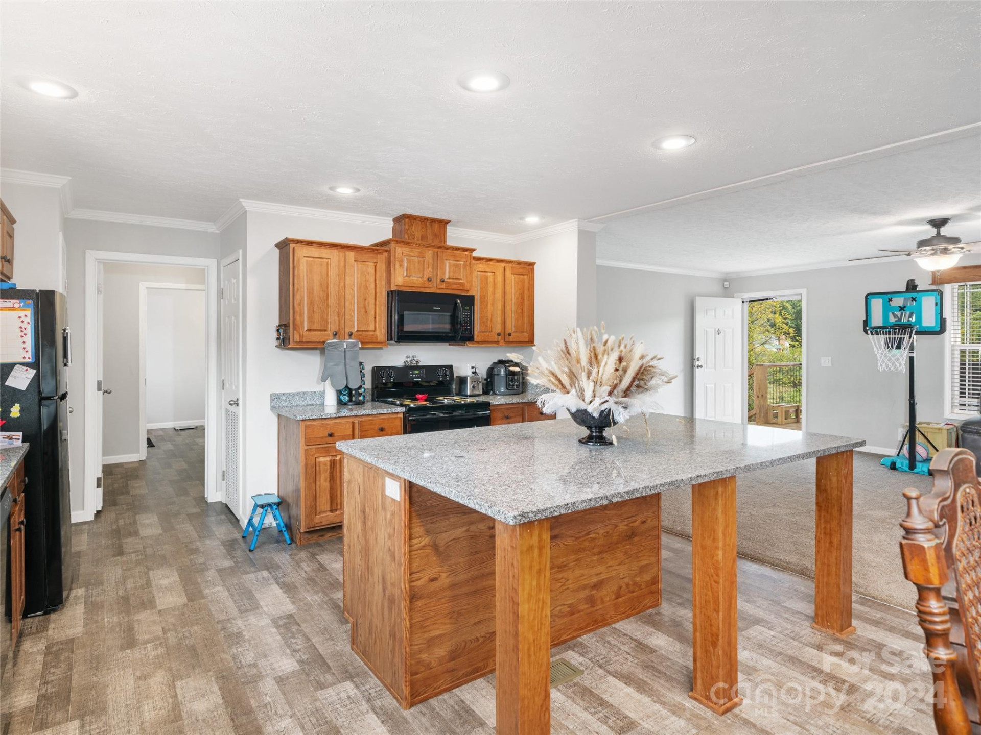 3734 Snow Creek Road - Photo 38