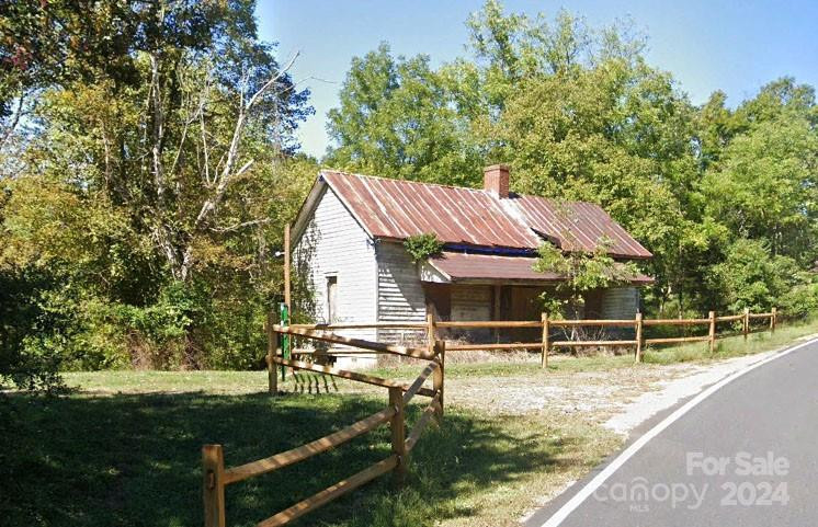 4246 Henry River Road - Photo 7