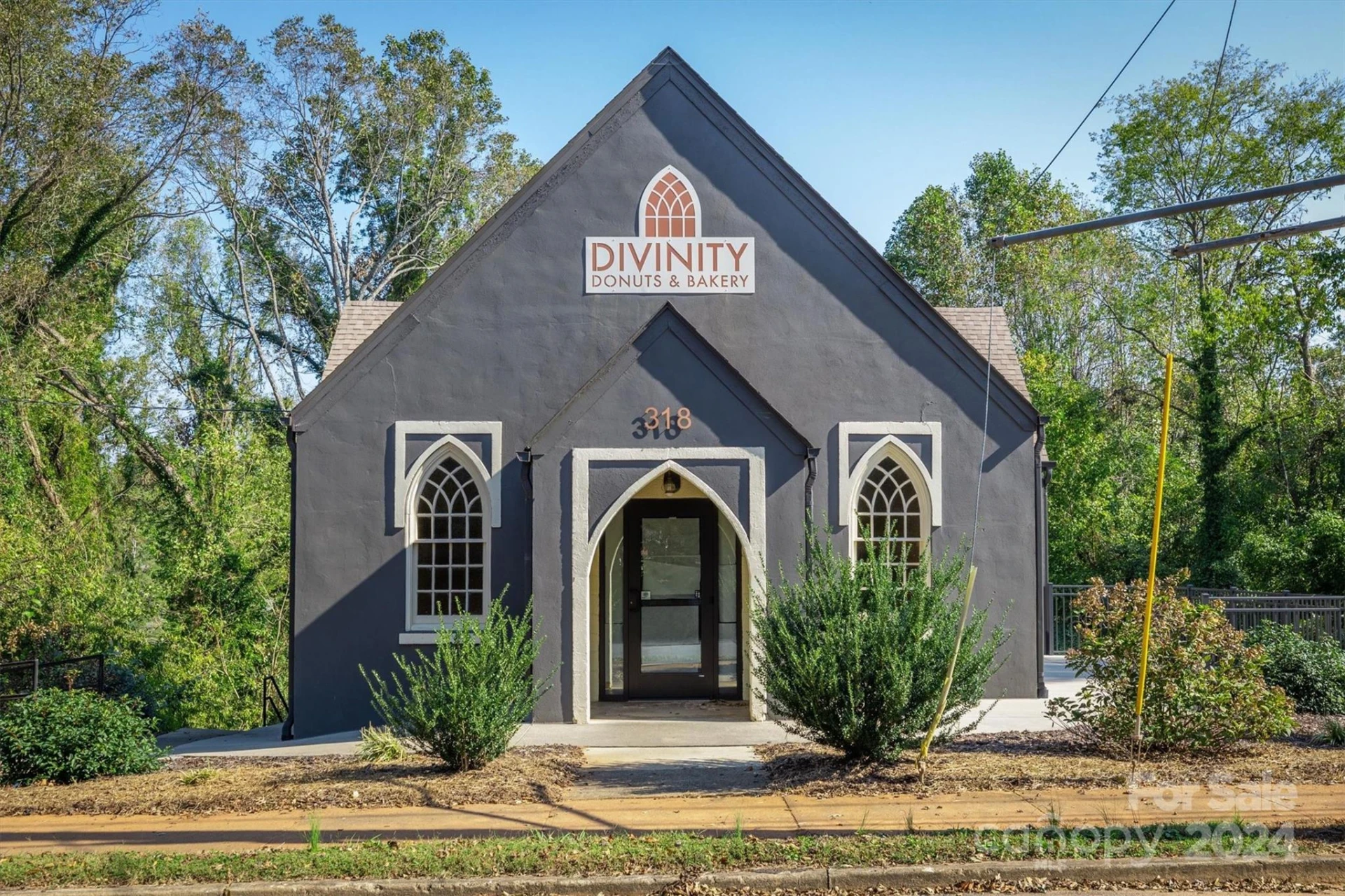 318 Bouchelle Street - Photo 2