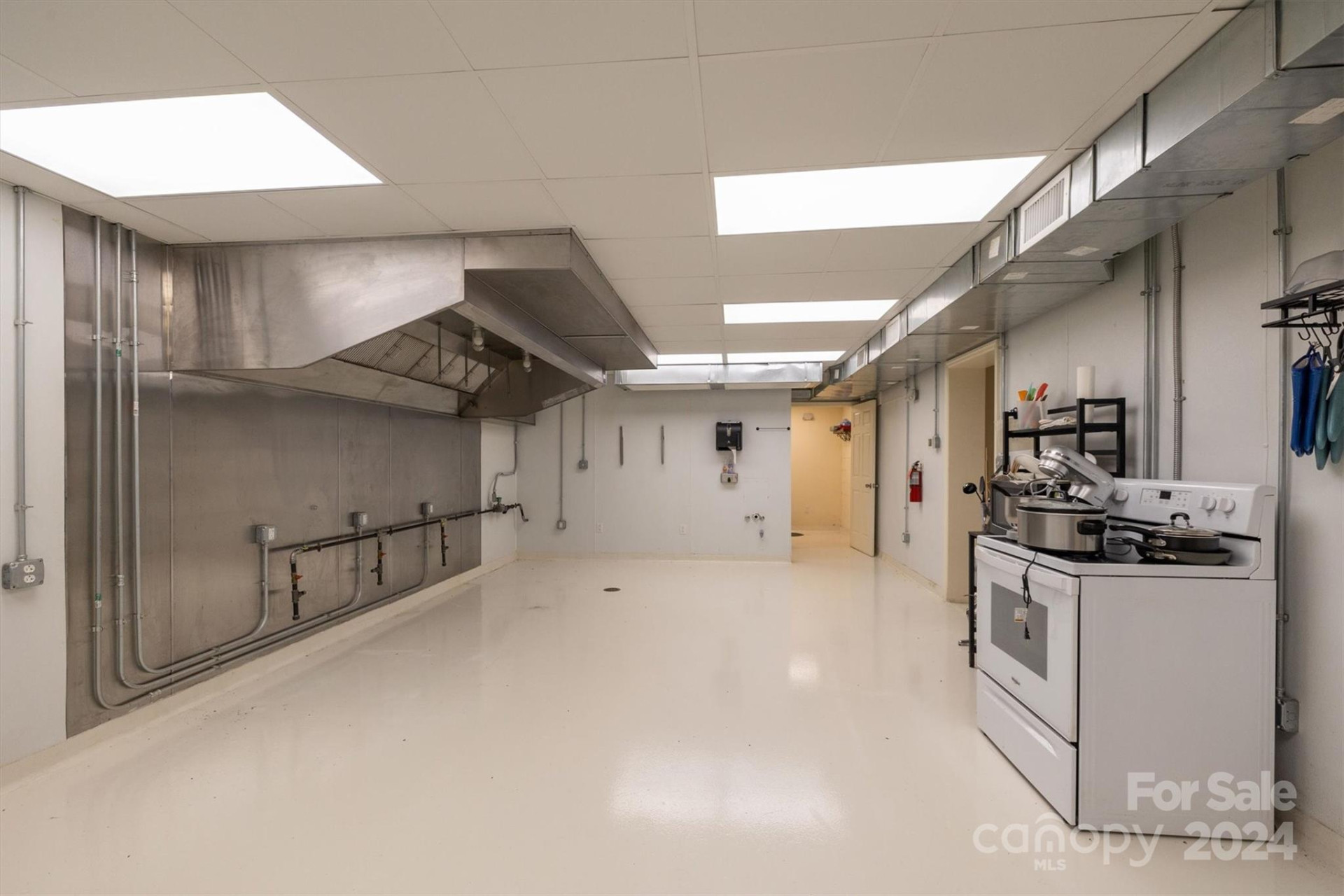 318 Bouchelle Street - Photo 17