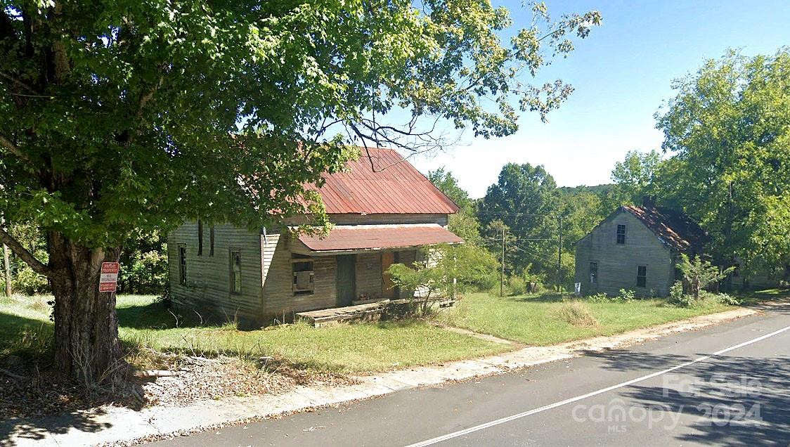 4255 Henry River Road - Photo 4