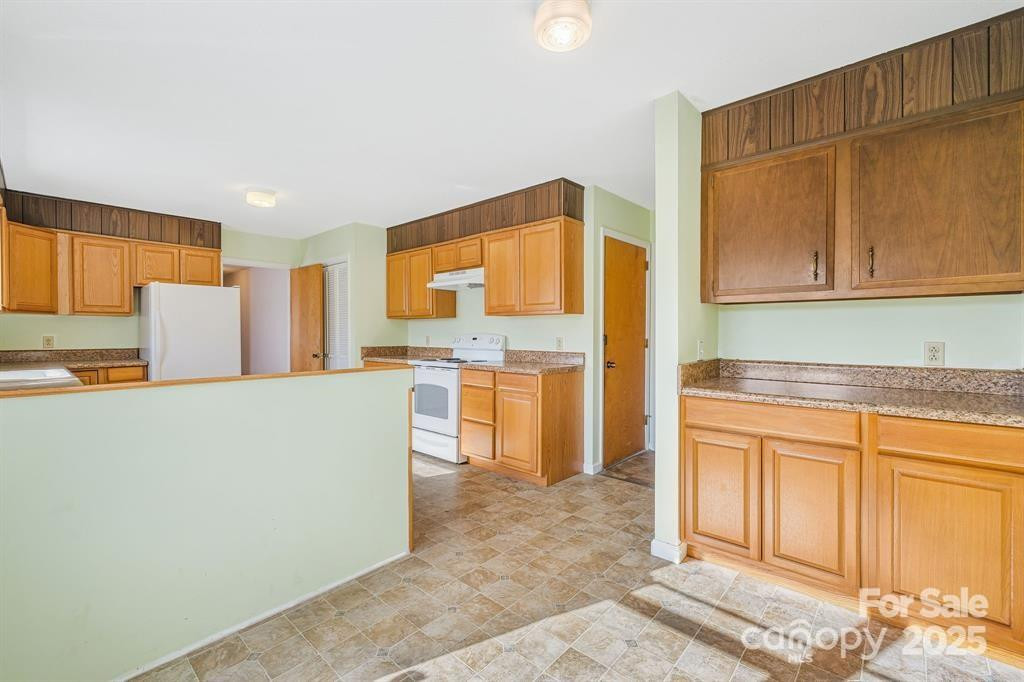 7 Brookshire Road - Photo 12