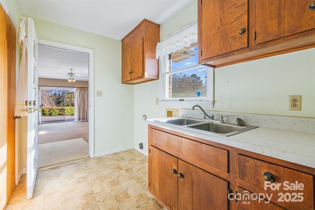 7 Brookshire Road - Photo 13